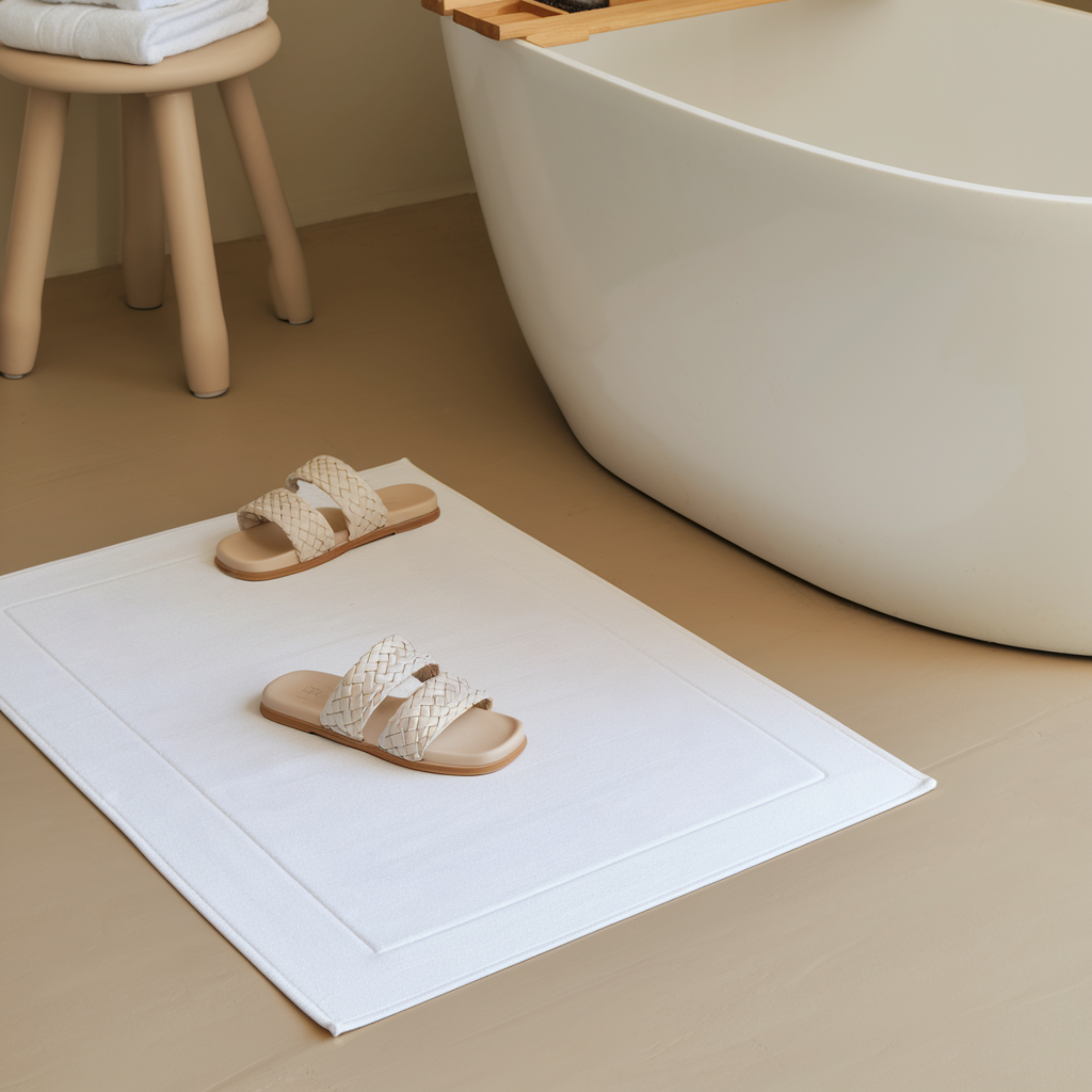 Egyptian Cotton Bath Mat (24x16in)