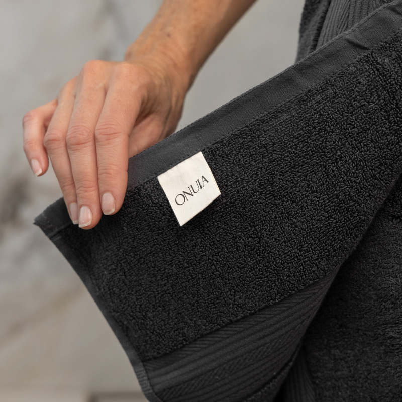 Onuia 600 GSM premium cotton towel